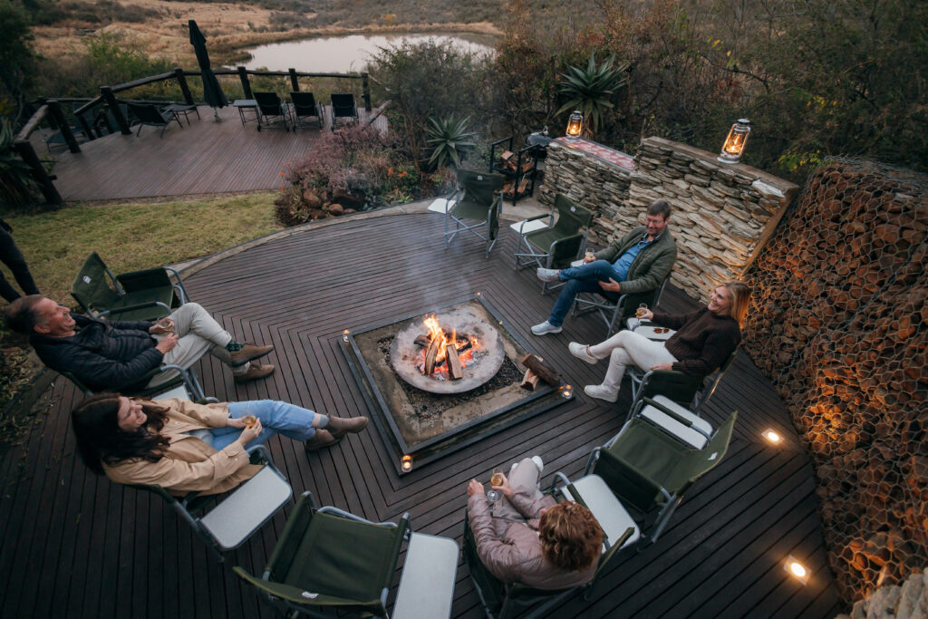 Relaxing intimate atmosphere at Elephant Rock